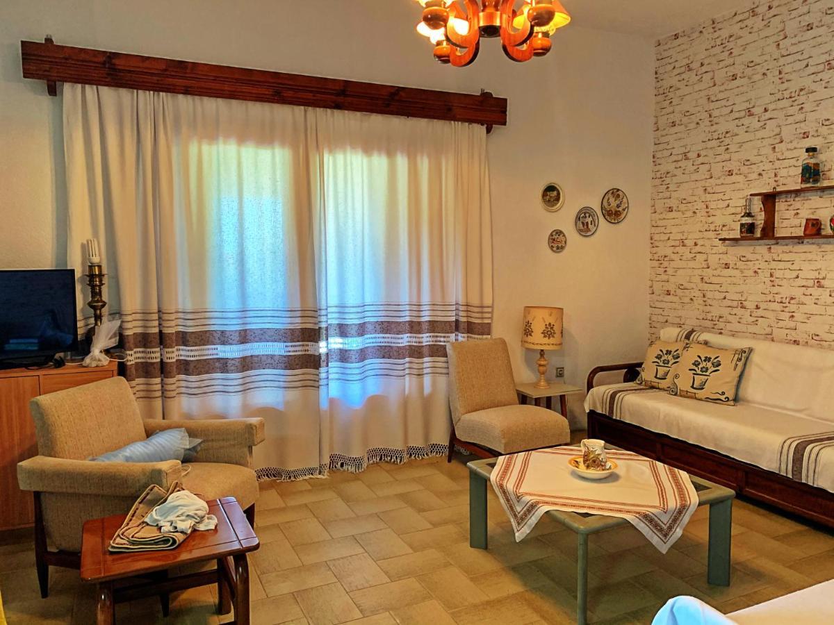 Villa Ivonnis Garden à Mesimvria  Extérieur photo